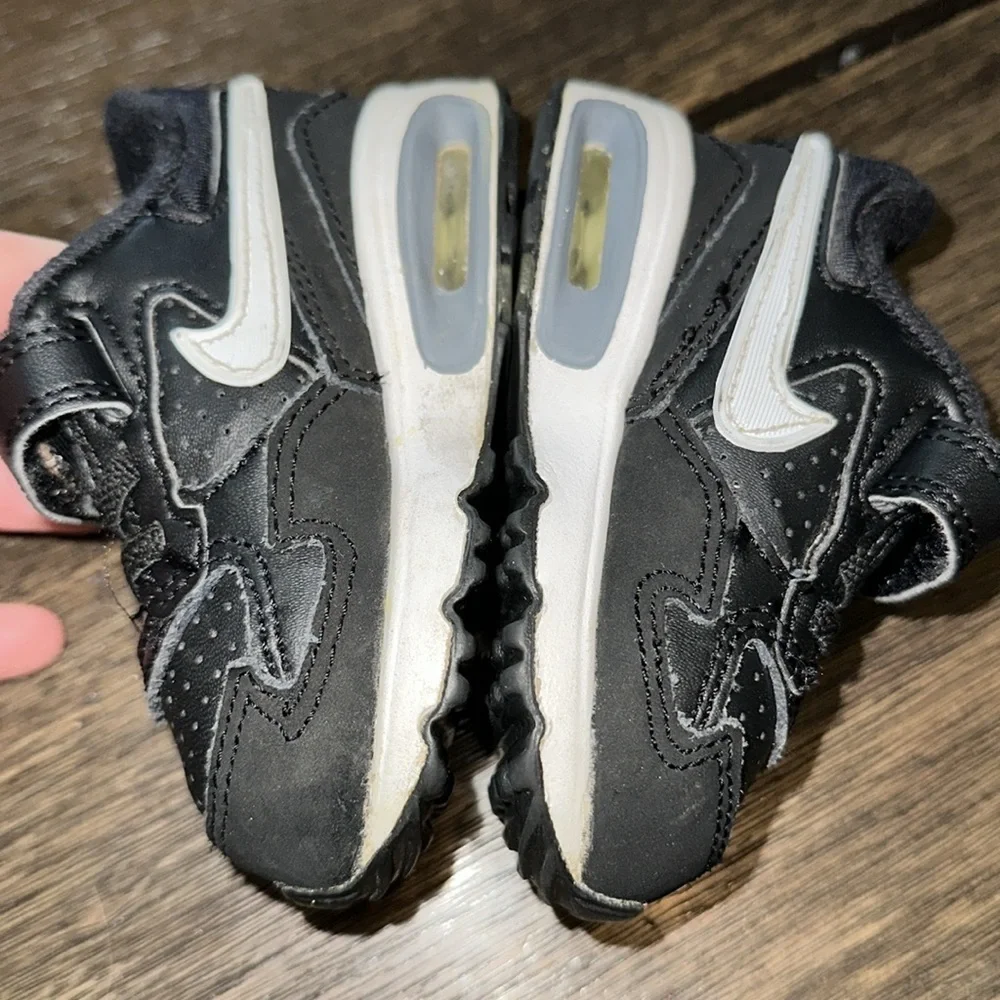 Nike‎ Air Max ST TDV Sneaker Kids Toddler 4C Black White 654289-001